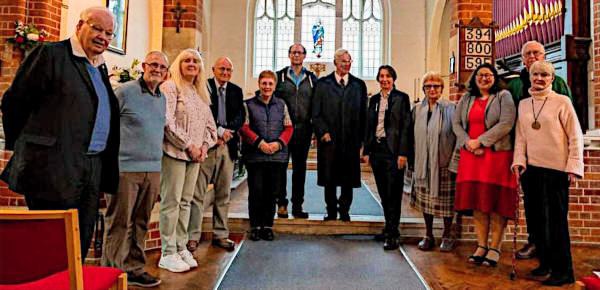 Photograph of Commissioning Joan Solomon and Andrew Bradstock